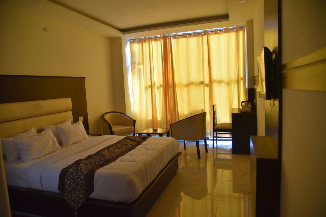 Hotel Castle View Roorkee Екстериор снимка